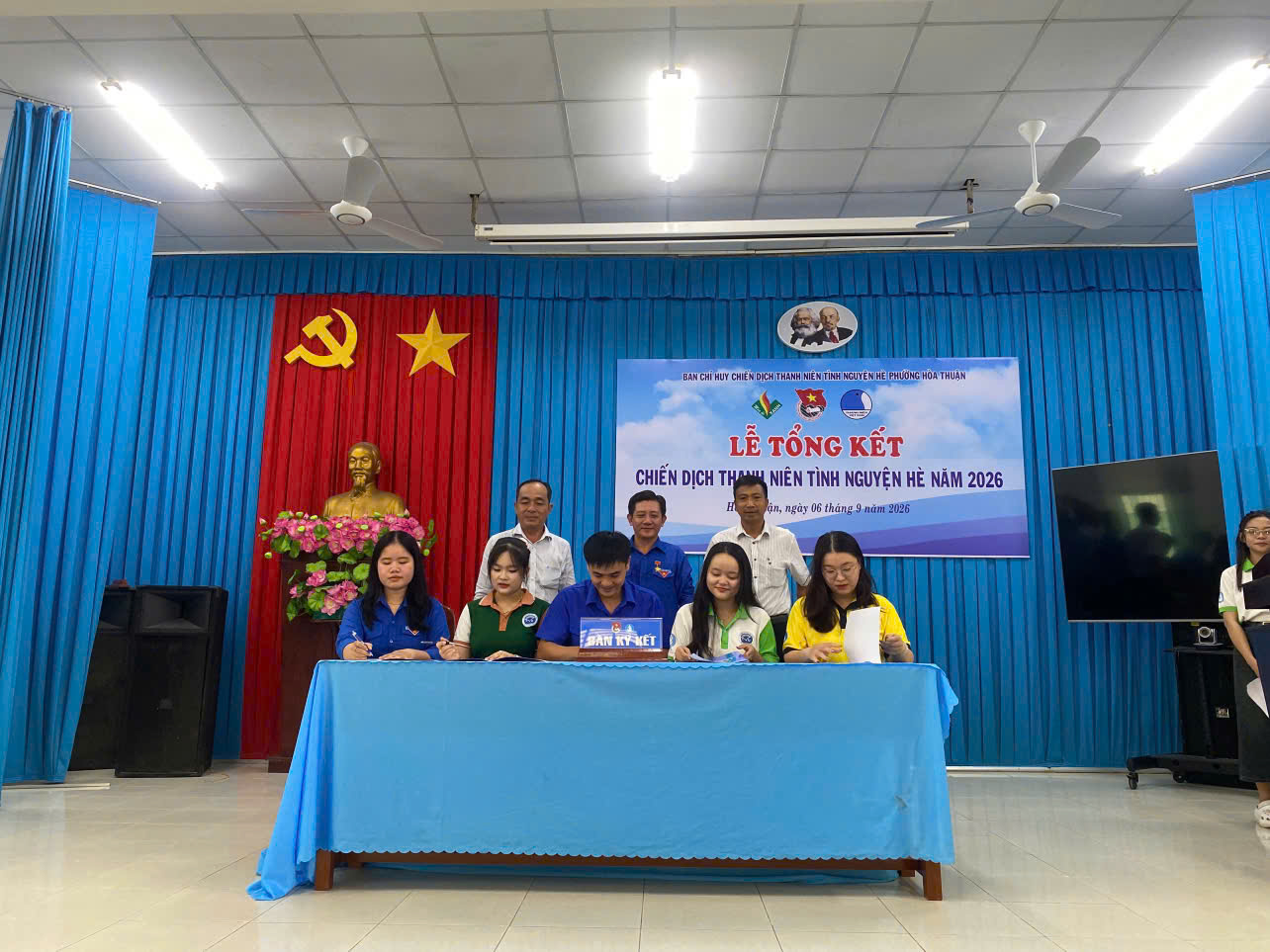 Đoàn phường Hòa Thuận ký kết phối hợp hoạt động với các câu lạc bộ, chi hội sinh viên
