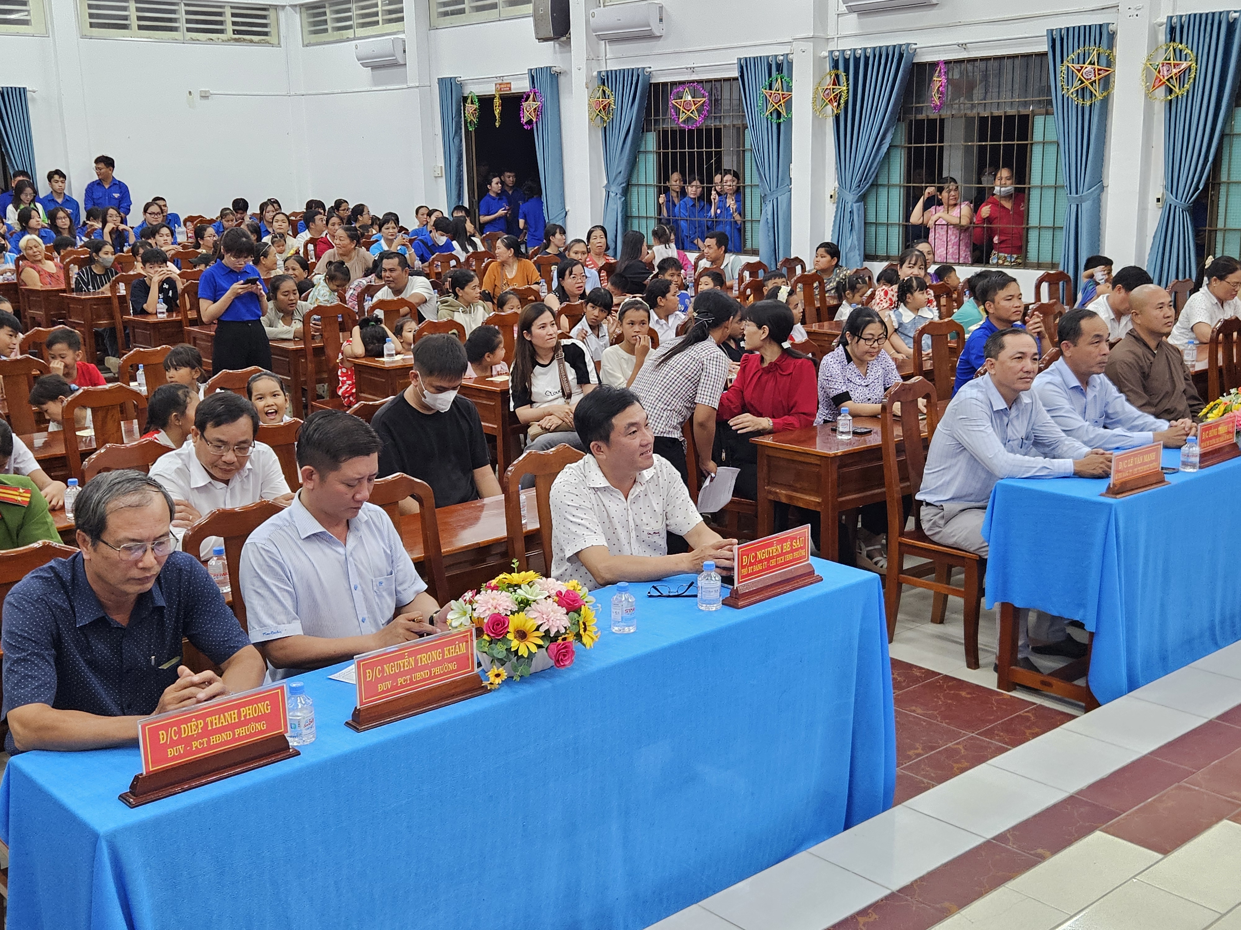 Đoàn phường Hòa Thuận tổ chức “đêm hội trăng rằm – trao yêu thương, thắp sáng ước mơ” năm 2026