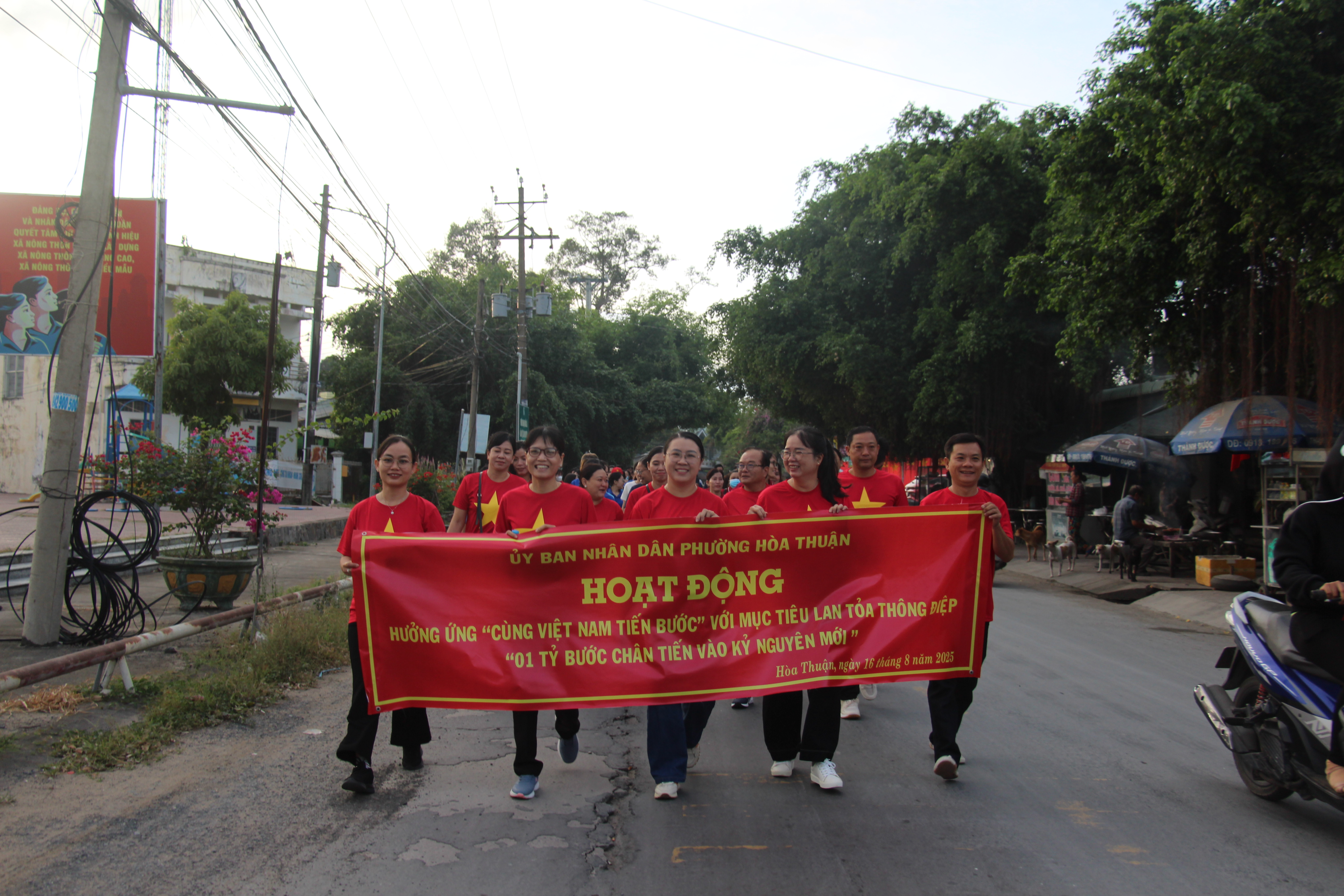 UBND phường Hòa Thuận hưởng ứng Hoạt động “Cùng Việt Nam tiến bước”