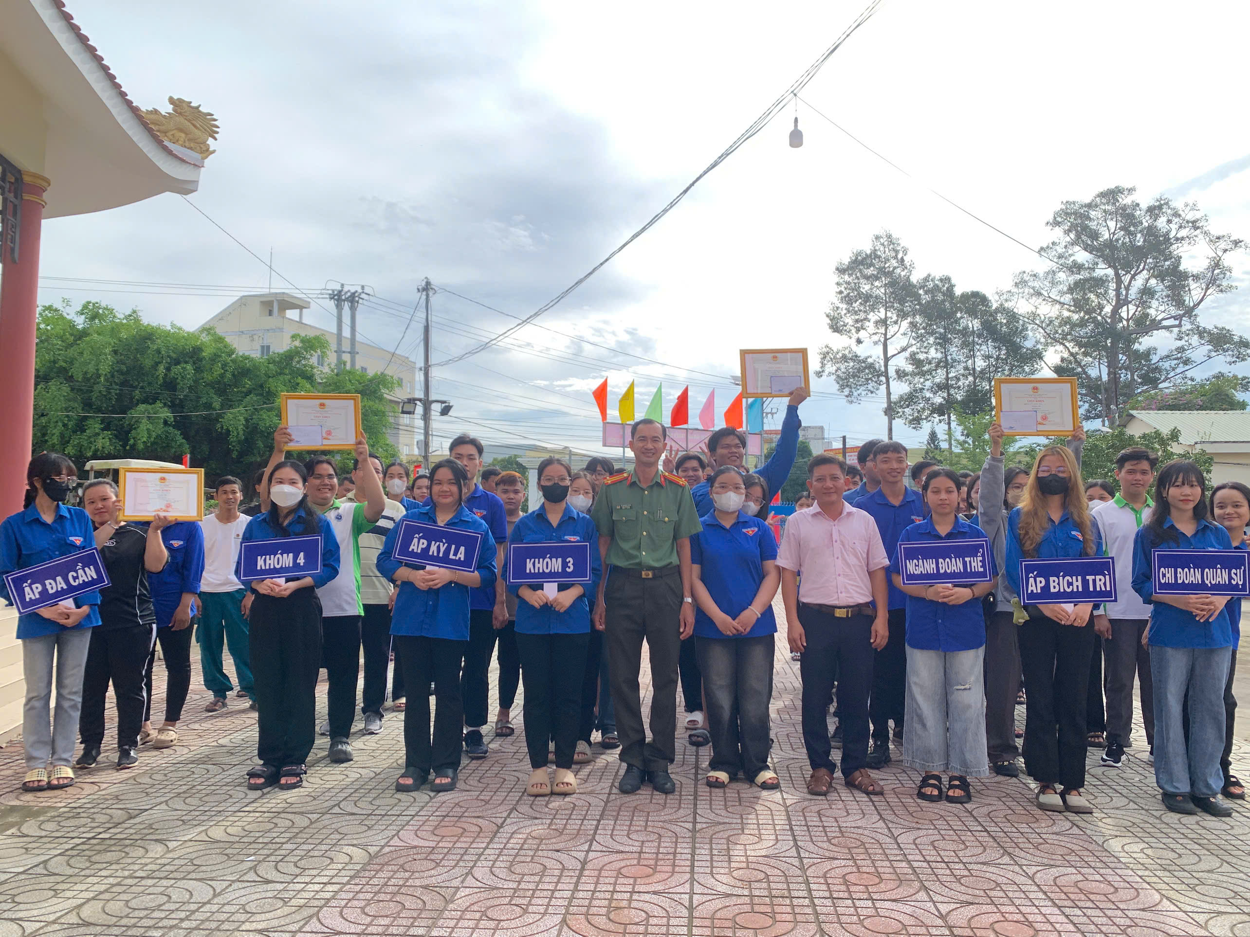 Sôi nổi Hội thi kéo co – Gắn kết sức mạnh cộng đồng trong Ngày hội Toàn dân bảo vệ an ninh Tổ quốc năm 2025