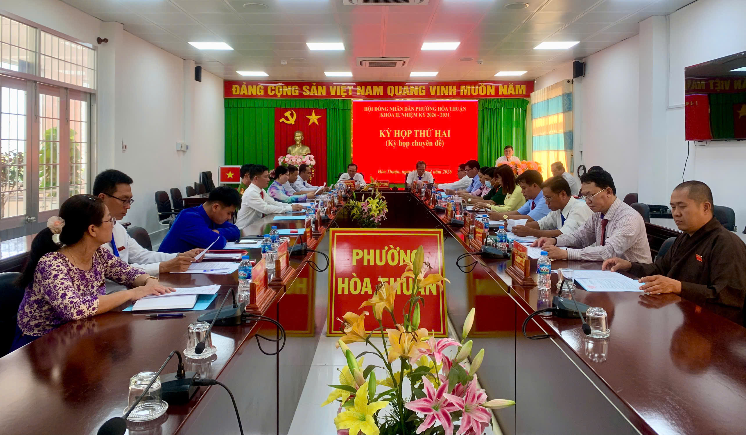 HĐND phường Hòa Thuận tổ chức Kỳ họp thứ hai, khóa II, nhiệm kỳ 2026 - 2031, xem xét nhiều nội dung quan trọng về tổ chức bộ máy và ngân sách địa phương